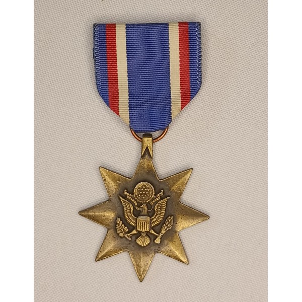Médaille us army récompense...